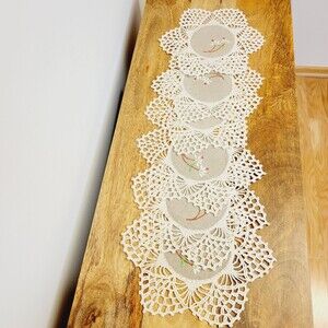 Vintage Handmade Linen OrnateCrocheted Edges Set Of 6 Tablecloth